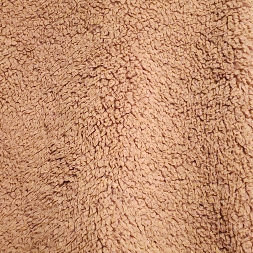💥MOVING SALE💥 EVERYTHING MUST GO ❤️‍BNWOT Dusty rose teddy Sherpa crop hoodie - Picture 2 of 4